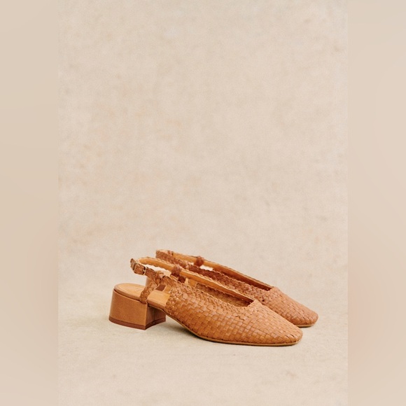 Sézane Noemie Heeled Pumps in Natural Heritage Braided Leather FR 38 / US 7 - Picture 2 of 10